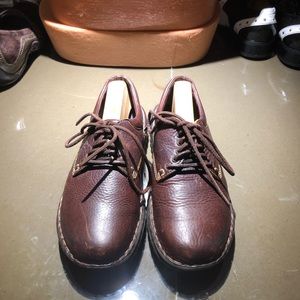 Born women’s 8 1/2 Brown